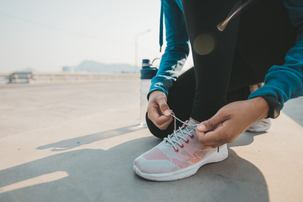 sepatu jogging lokal