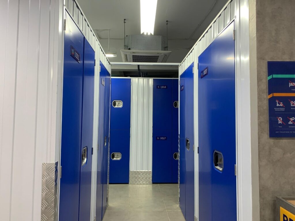 tempat aman self storage