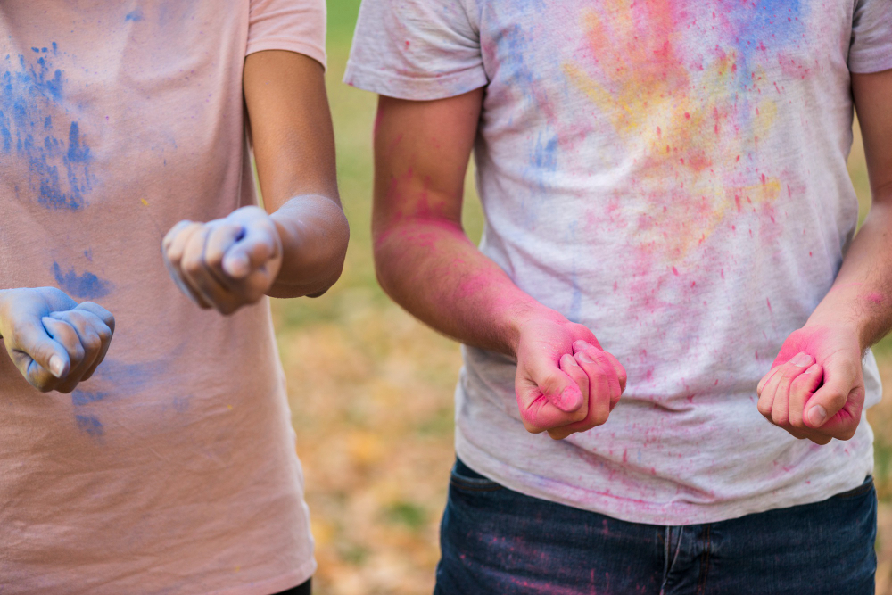 Cara menghilangkan cat tembok di baju