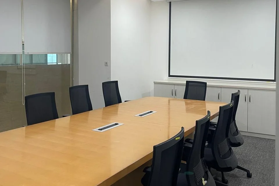 Meeting room SpaceHub Lab Thamrin